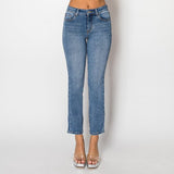 SLIM STRAIGHT JEANS